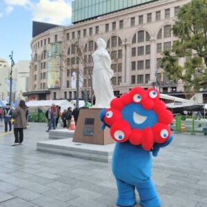大阪・関西万博の「ミャクミャク」